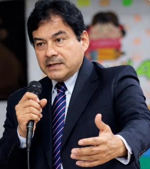 Lic. Martin Piscoya 